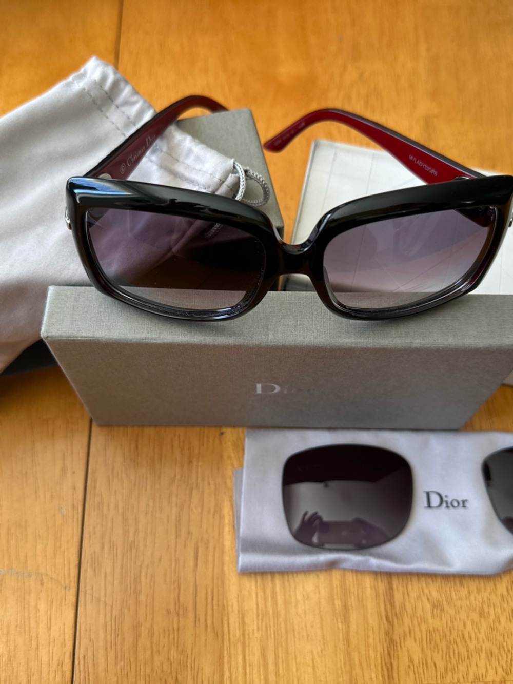 Auth Dior Black Frame W Red Inside Sunglasses prescript lenses with normal lense